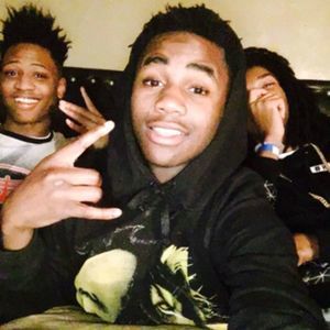 Meet your Posher, Devin